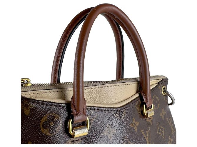 Borsa Louis Vuitton Monogram Pallas BB Marrone Beige Monogramma - vista 9