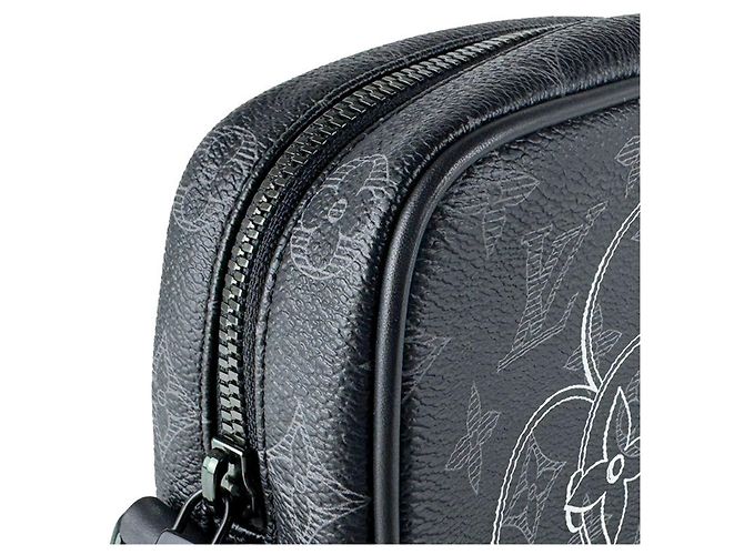 Vivienne Bolsa de Ombro Louis Vuitton Monogram Eclipse Marrom Preto Caqui Monograma - vista 6