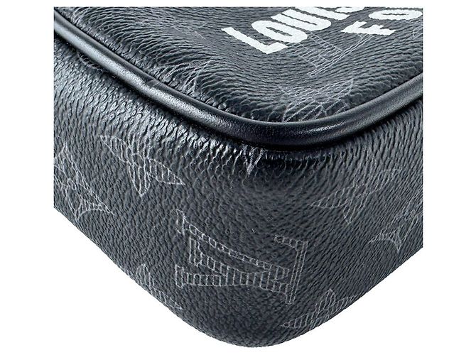 Vivienne Bolsa de Ombro Louis Vuitton Monogram Eclipse Marrom Preto Caqui Monograma - vista 8