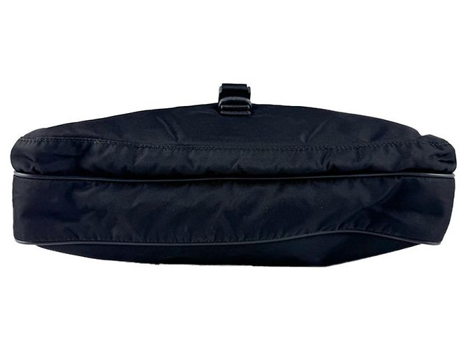Prada Nylon Schultertasche Schwarz - Ansicht 4