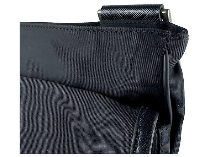 Prada Nylon Schultertasche Schwarz - Ansicht 5