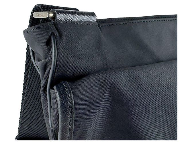Prada Nylon Schultertasche Schwarz - Ansicht 6