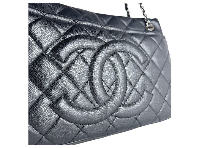 Timeless Borsa a tracolla Chanel in vitello martellato nero - vista 10