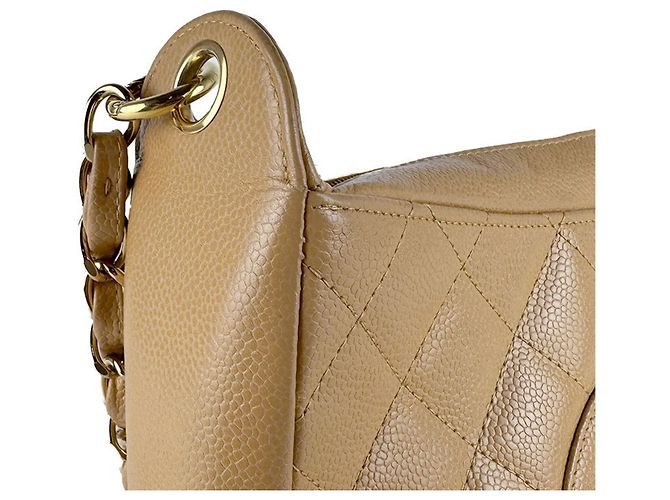 Borsa a tracolla Chanel in vitello martellato beige - vista 6