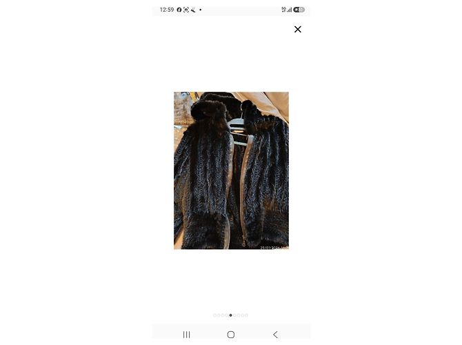 Autre Marque Schwarze Strick-Nerzjacke mit Kapuze - Ansicht 5