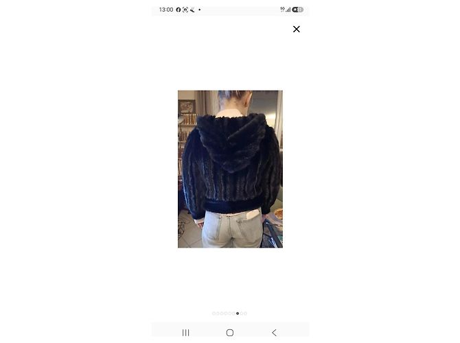 Autre Marque Schwarze Strick-Nerzjacke mit Kapuze - Ansicht 7