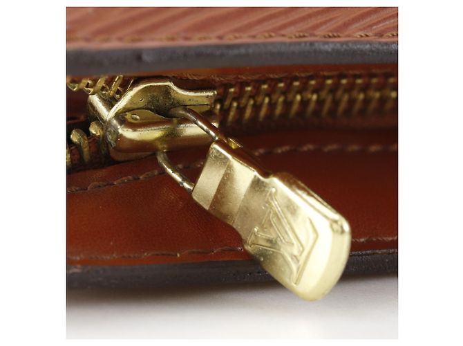 Bolso Shopping Louis Vuitton Saint Jacques Castaño - vista 16