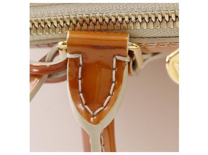 Borsa Louis Vuitton Alma GM in giallo - vista 12