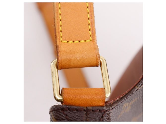 Borsa a tracolla Louis Vuitton Musette M51256 Marrone - vista 12