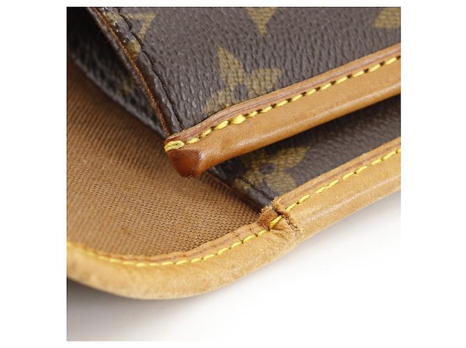Bolsa Louis Vuitton Beverly Marrom - vista 10