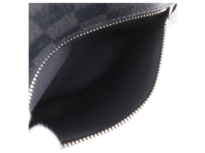 Bolsa de Ombro Louis Vuitton Nick PM Preto - vista 7