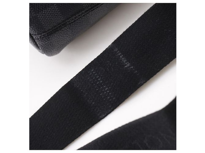 Bolsa de Ombro Louis Vuitton Nick PM Preto - vista 8
