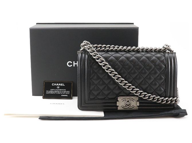 Borsa a tracolla Chanel Boy Nero - vista 12