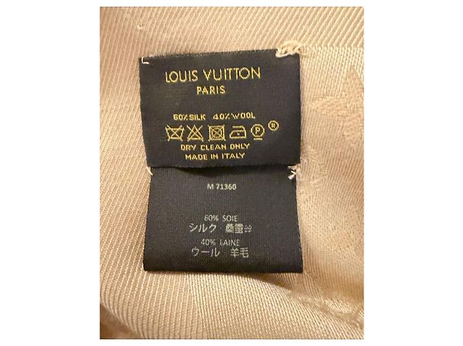 Louis Vuitton Monogram Beige Seiden- und Wollschal - Ansicht 2