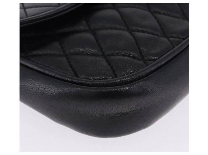 Bolsa de Ombro com Corrente BALLY em Couro Preto e Dourado Auth 201246 - vista 10