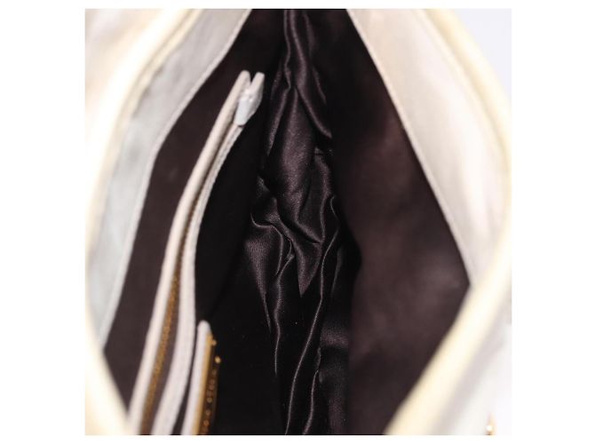 Borsa a tracolla Miu Miu Matelassé in pelle 2way White Gold Auth 202953V Bianco D'oro - vista 24