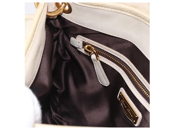 Borsa a tracolla Miu Miu Matelassé in pelle 2way White Gold Auth 202953V Bianco D'oro - vista 26