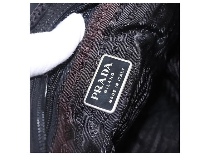 Bolsa de Ombro PRADA Nylon Black Silver Auth 197698A Preto Prata - vista 20
