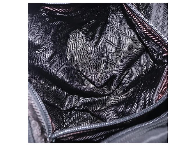 Bolsa de Ombro PRADA Nylon Black Silver Auth 197698A Preto Prata - vista 27