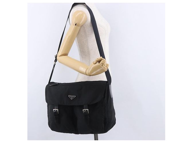 Bolsa de Ombro PRADA Nylon Black Silver Auth 197698A Preto Prata - vista 30