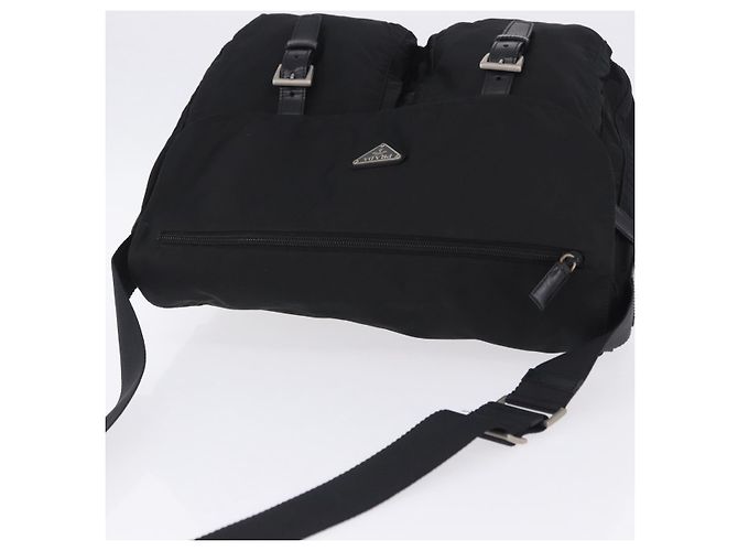 Bolsa de Ombro PRADA Nylon Black Silver Auth 197698A Preto Prata - vista 6