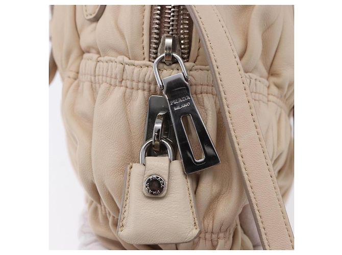 PRADA Gathered Handtasche aus Leder 2way Ivory Silver Auth 203005V Silber Roh - Ansicht 17