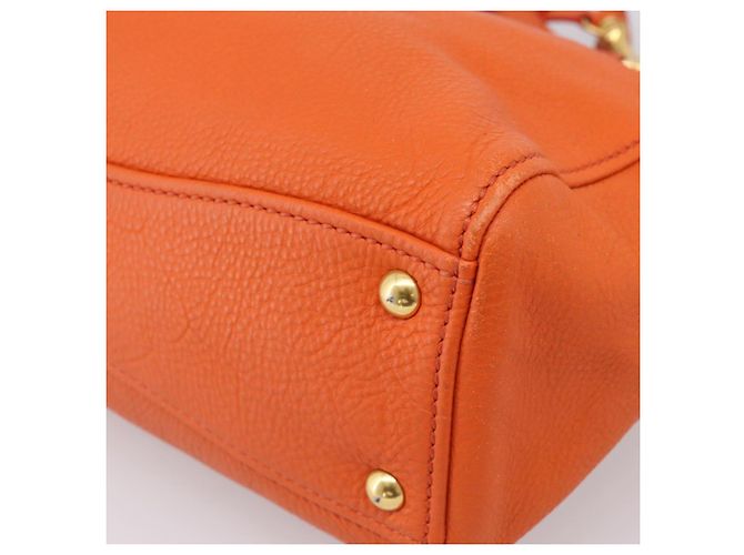 Borsa Miu Miu Vitellolux in pelle 2way Orange Gold Auth 197285V D'oro Arancione - vista 16