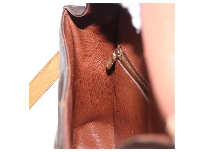 LOUIS VUITTON Monogram Saint Cloud GM Shoulder Bag M51242 LV Auth 200559 Monogramma - vista 25