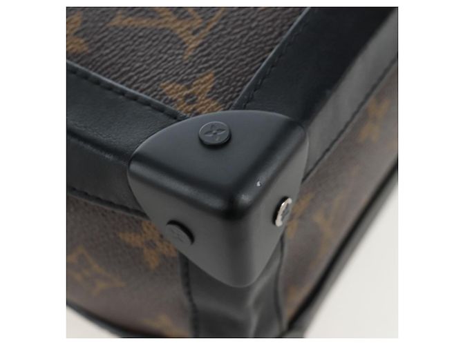 LOUIS VUITTON Solar Powered Ray Soft Trunk Shoulder Bag M44427 LV Auth 203303M Monogramma - vista 20