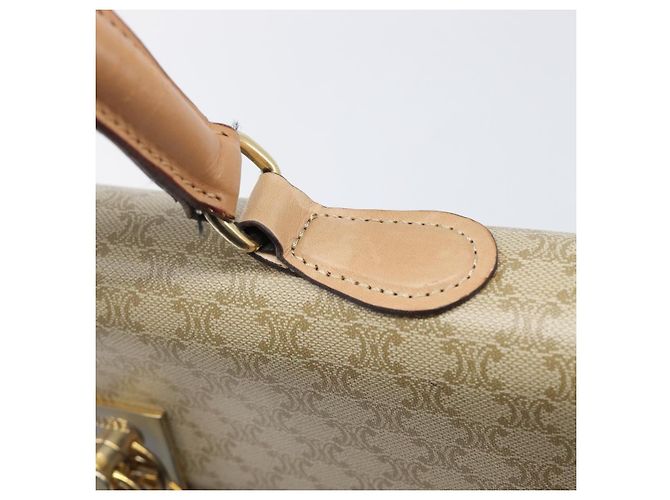 Céline Borsa a mano CELINE Macadam Canvas PVC Beige Gold Auth mr2906 D'oro - vista 14