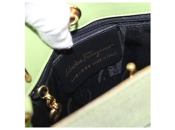 Borsa Salvatore Ferragamo Vala Canvas Green Gold Auth 202914A D'oro Verde - vista 16