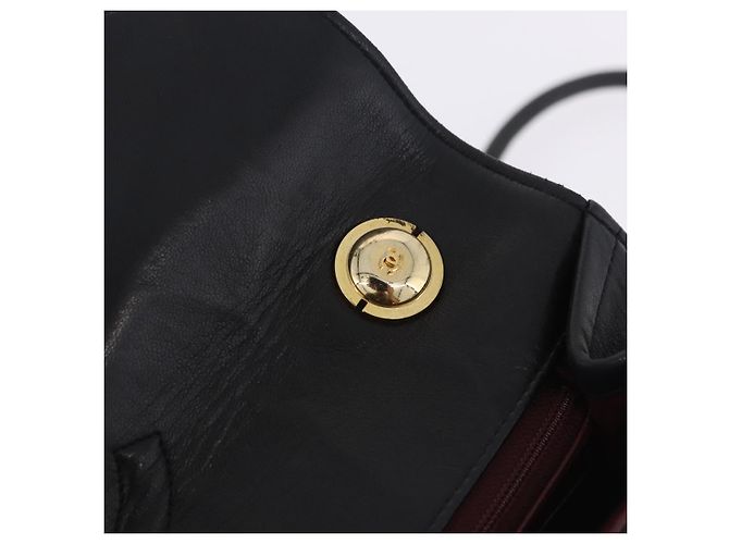 Borsa a tracolla CHANEL Matelasse in pelle d'agnello nera con CC dorato Auth 203208 Nero D'oro - vista 20