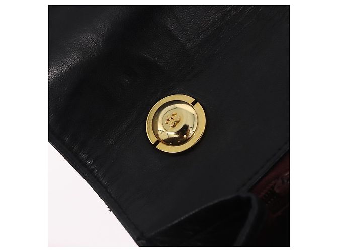 Borsa a tracolla CHANEL Matelasse in pelle d'agnello nera con CC dorato Auth 203208 Nero D'oro - vista 21
