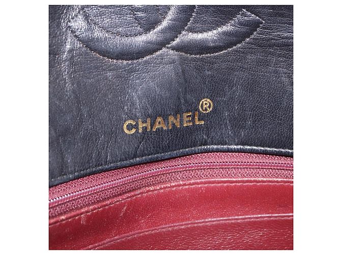 Borsa a tracolla CHANEL Matelasse in pelle d'agnello nera con CC dorato Auth 203208 Nero D'oro - vista 23