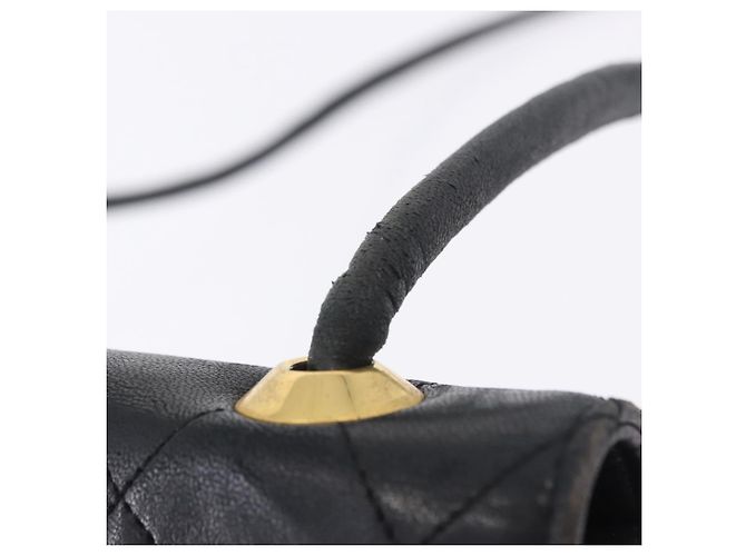 Borsa a tracolla CHANEL Matelasse in pelle d'agnello nera con CC dorato Auth 203208 Nero D'oro - vista 9