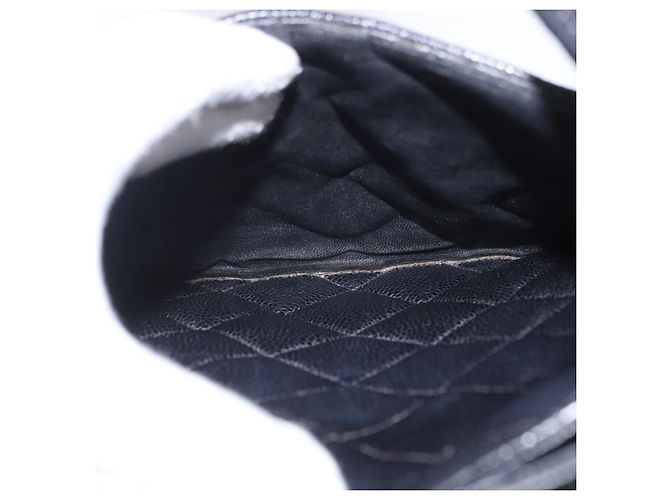 Borsa Tote CHANEL Matelasse Reprint in pelle Caviar Nero Argento CC Auth 200753V - vista 22