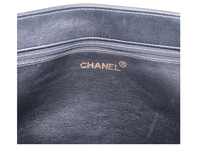 Borsa a tracolla CHANEL COCO Mark Chain in pelle nera e oro CC Auth 203441V Nero D'oro - vista 14
