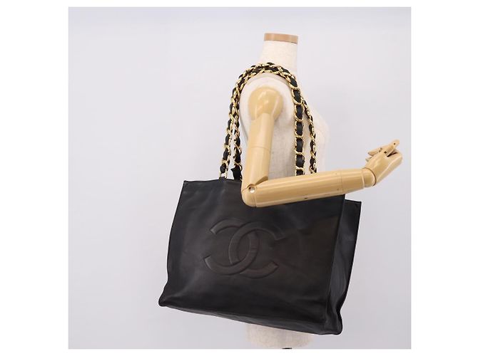 Borsa a tracolla CHANEL COCO Mark Chain in pelle nera e oro CC Auth 203441V Nero D'oro - vista 22