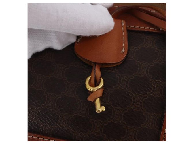 Céline CELINE Macadam Canvas Boston Bag PVC Leder Braun Gold Auth 197668V Golden - Ansicht 17