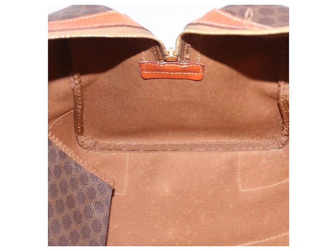 Céline CELINE Macadam Canvas Boston Bag PVC Leder Braun Gold Auth 197668V Golden - Ansicht 22