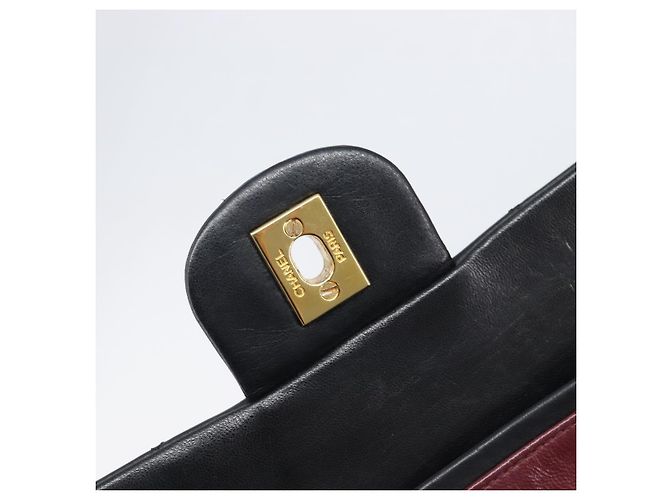 Borsa a tracolla CHANEL Chain Matelasse 23 in pelle d'agnello nera e oro CC Auth 200454SAM Nero D'oro - vista 17