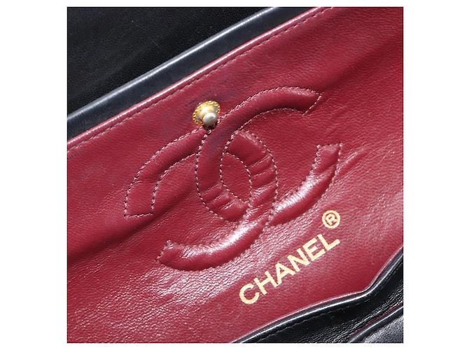 Borsa a tracolla CHANEL Chain Matelasse 23 in pelle d'agnello nera e oro CC Auth 200454SAM Nero D'oro - vista 18