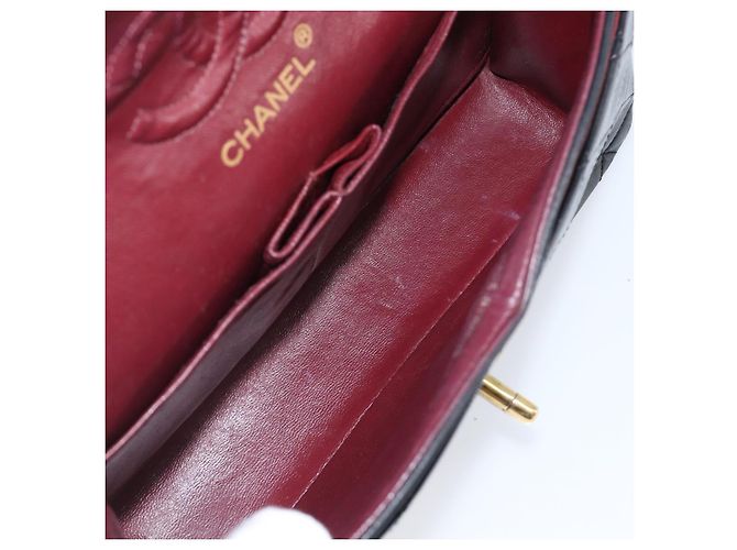 Borsa a tracolla CHANEL Chain Matelasse 23 in pelle d'agnello nera e oro CC Auth 200454SAM Nero D'oro - vista 19