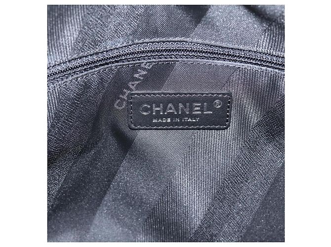 Borsa a mano CHANEL Matelasse in pelle di vitello 2way Nero Argento CC Auth 203070M - vista 18