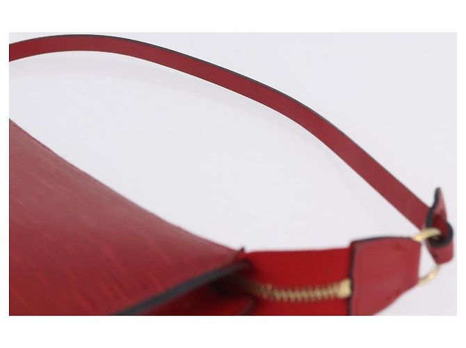 LOUIS VUITTON Epi Pochette Accessoires Pouch Red M52947 LV Auth 203038A Roja - vista 8