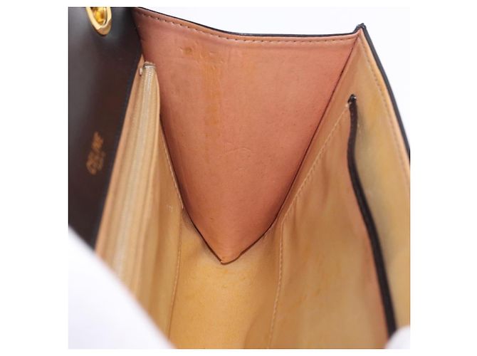Céline Borsa a tracolla con catena CELINE in pelle nera e oro Auth mr2876A Nero D'oro - vista 20