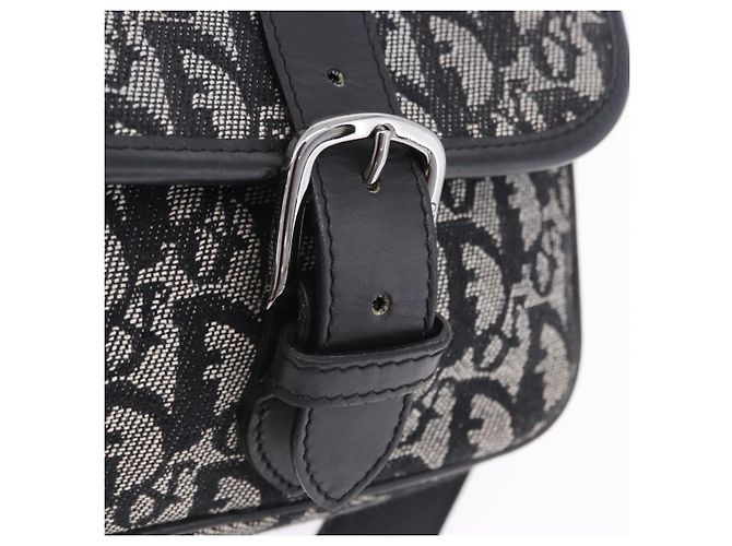 Bolsa de Ombro Christian Dior Trotter Canvas Preta Prata Auth ka6139V Preto - vista 15