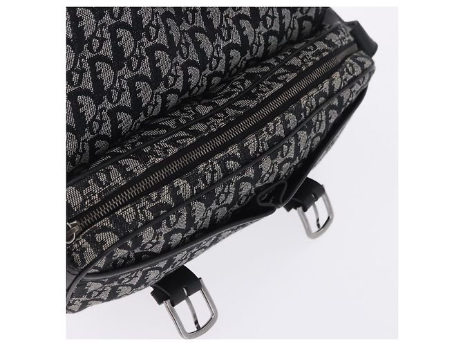 Bolsa de Ombro Christian Dior Trotter Canvas Preta Prata Auth ka6139V Preto - vista 18
