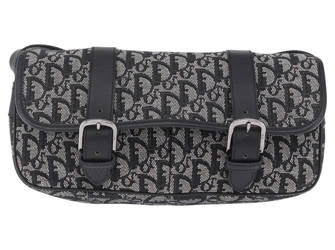 Bolsa de Ombro Christian Dior Trotter Canvas Preta Prata Auth ka6139V Preto - vista 2