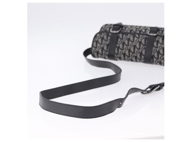 Bolsa de Ombro Christian Dior Trotter Canvas Preta Prata Auth ka6139V Preto - vista 7